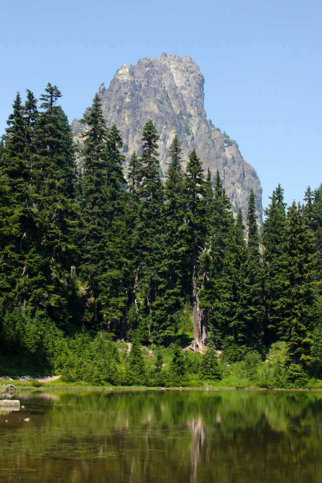 6,724-foot Cathedral Rock rising above a sub-alpine tarn