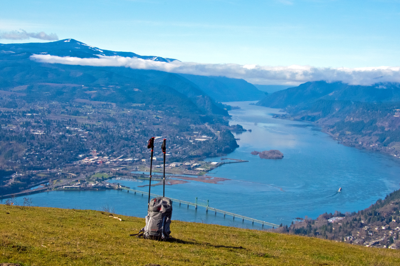 Best Summit Viewpoint in the Columbia River Gorge?